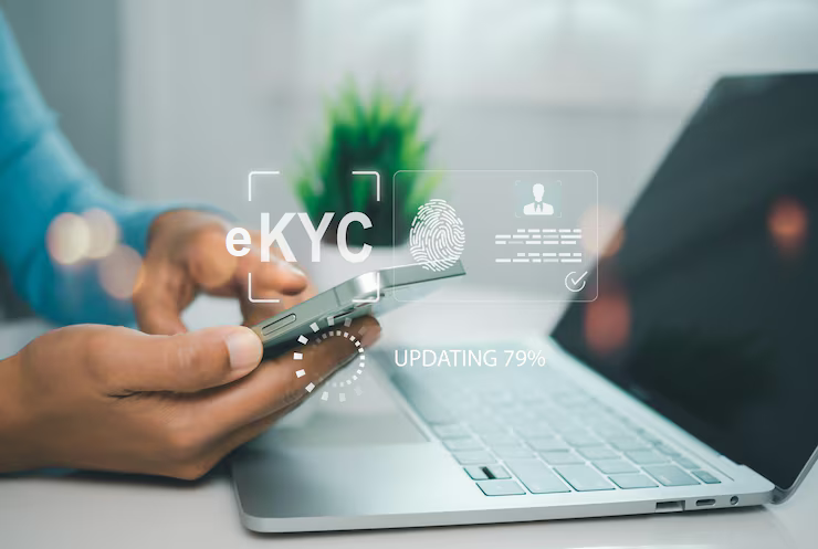 eKYC (Electronic Know Your Customer) là công nghệ định danh điện tử